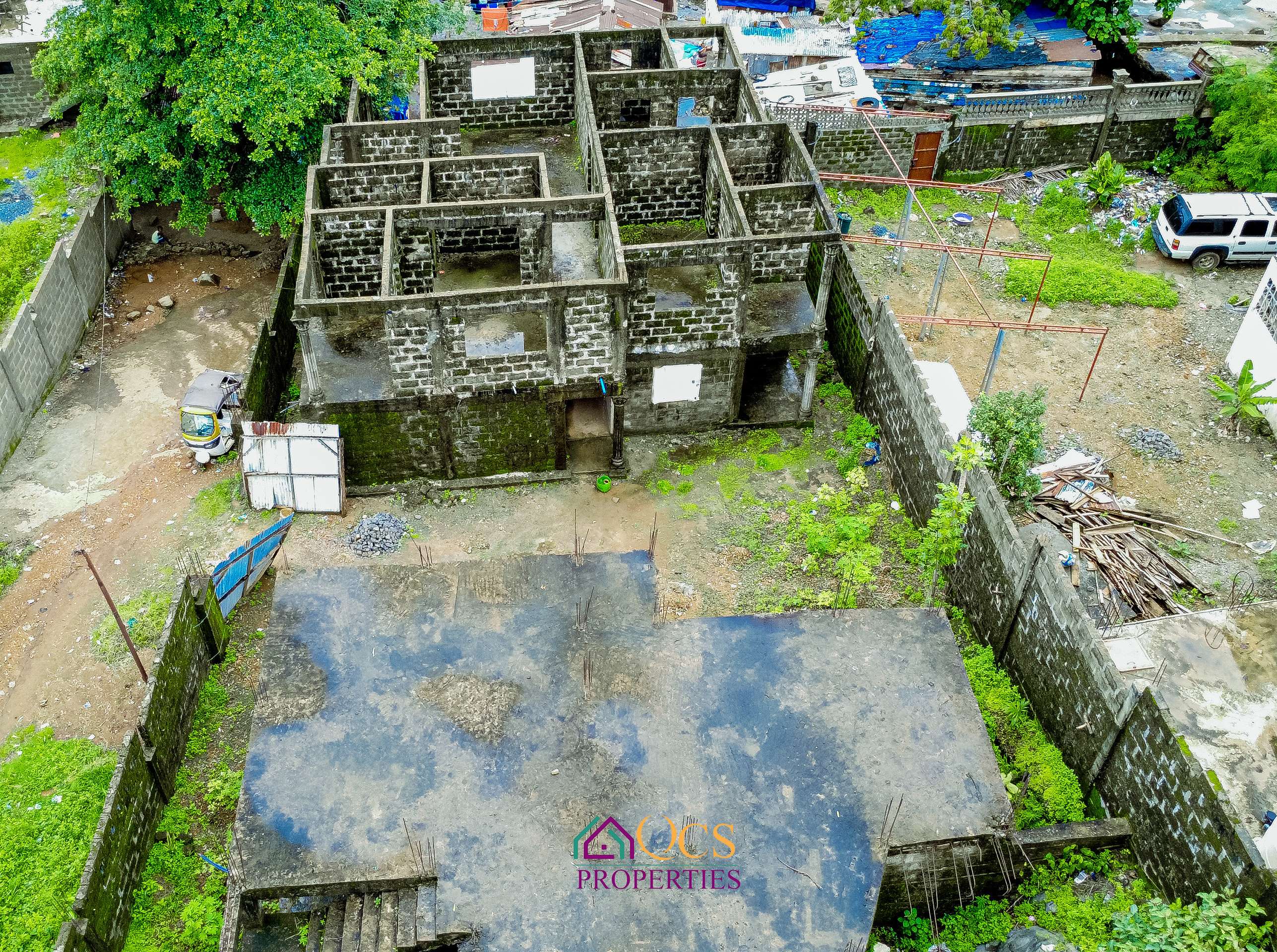 2 Unfinished Duplex Buildings for Sale Goodrich, Off  Peninsula Road Freeetown photo 4